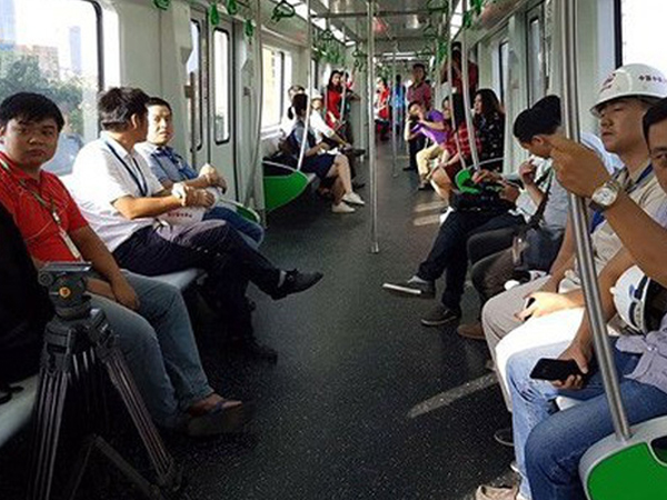 Gần 700 người vận hành 13km đường sắt Cát Linh-Hà Đông, nhiều hay ít?