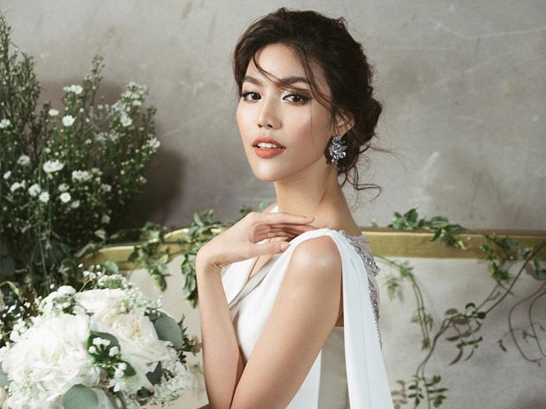Tiết lộ bí mật chưa từng bật mí về những chiếc váy cưới lung linh của Lan Khuê
