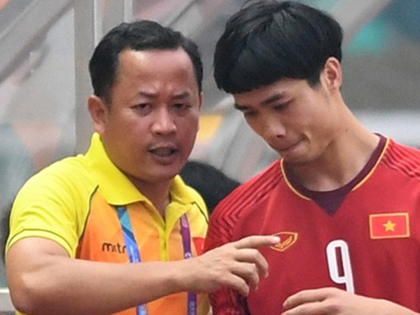 Trợ lý Lê Huy Khoa đáng trách, nhưng người làm lộ danh sách ĐT Việt Nam còn đáng trách gấp vạn lần