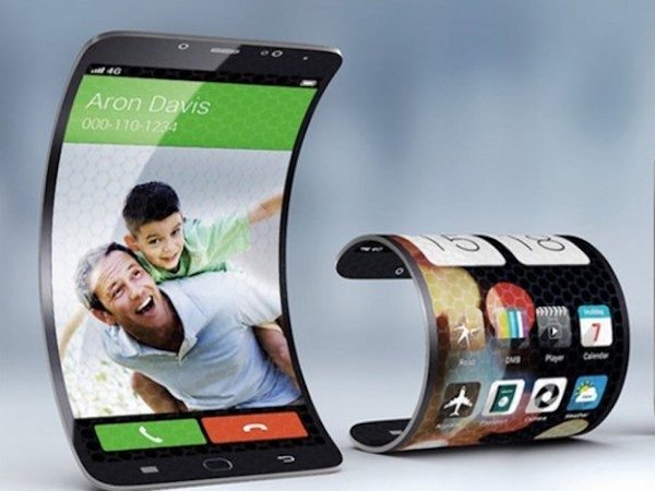Samsung nói sẽ ra mắt điện thoại gập trong tháng tới