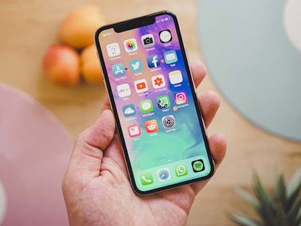 Bị Apple khai tử, iPhone X vẫn đắt hàng tại Việt Nam