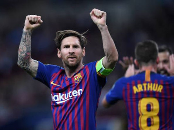Messi lập cú đúp, Barca đẩy Tottenham vào cửa tử