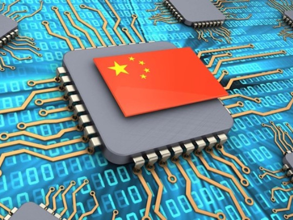 Làm thế nào để một chip nhỏ hơn hạt gạo có thể 'hack' được Apple, Amazon?