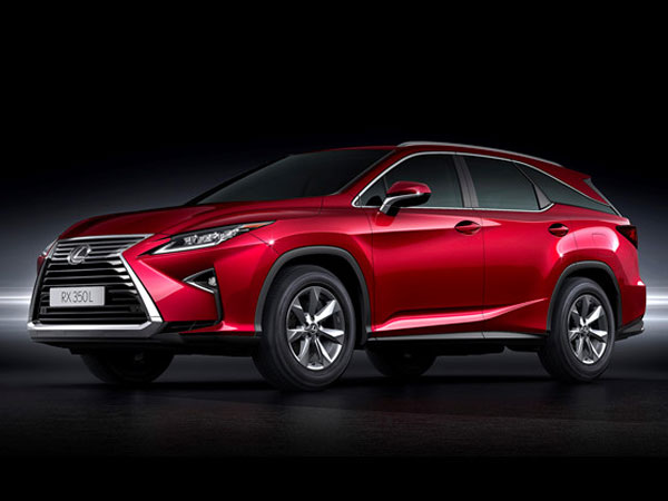Lexus RX 7 chỗ ngồi có giá bán 4,09 tỷ đồng tại Việt Nam