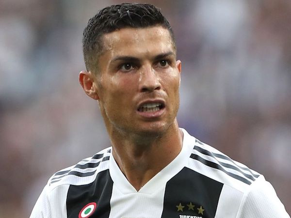 Nhà tài trợ lên tiếng cảnh báo Ronaldo, có thể cắt hợp đồng tỷ USD ngay lập tức nếu tòa án tuyên có tội