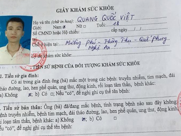Vụ nam sinh bị trả về vì lao phổi: Thấy kết quả khám khác nhau, trường có công văn hỏa tốc