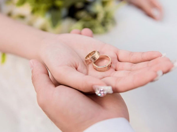 Vướng vào 3 điều ĐẠI KỴ này khi đeo nhẫn cưới vợ chồng tối ngày lục đục, mãi mãi NGHÈO RỚT MÙNG TƠI