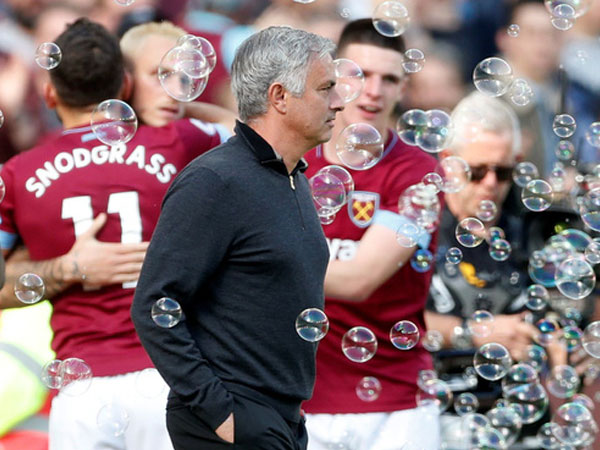 HLV Mourinho chắc chắn bị sa thải trong 48 giờ tới