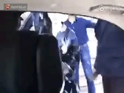 Phạm Băng Băng lần đầu xuất hiện, khiêm tốn sau 3 tháng 'ẩn dật' vì scandal trốn thuế?
