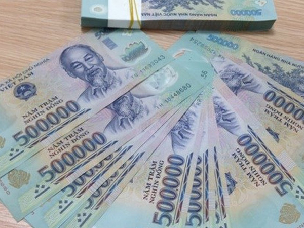 Địa chính xã và trưởng thôn lập khống hồ sơ, chiếm đoạt 800 triệu