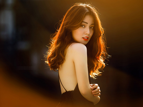 Nhan sắc hoa khôi ĐH Y dược Thái Nguyên 2018 thường bị nhầm là gái Tây