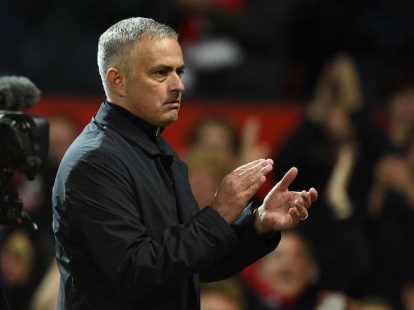 Mourinho lắng nghe Pogba, tín hiệu vui giúp MU lột xác