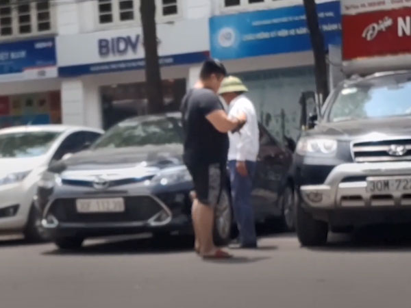 Video Vô hiệu hóa ứng dụng iParking, tư lợi từ bãi giữ xe công