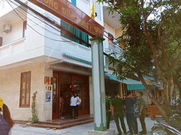 Bất ngờ phát hiện cán bộ cảnh sát môi trường tử vong sát nhà riêng