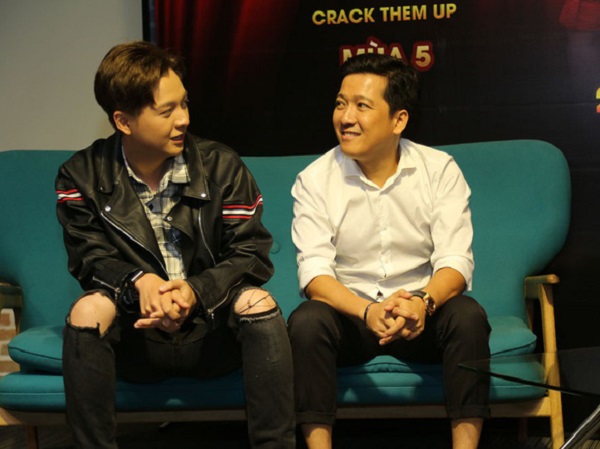 Trường Giang - Ngô Kiến Huy bỏ họp báo Thách thức danh hài nửa chừng để chạy show