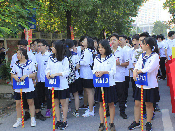 Chỉ khoảng 60% học sinh Hà Nội 'có suất' vào lớp 10 trường công