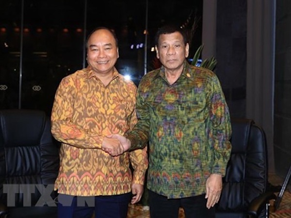 Thủ tướng Nguyễn Xuân Phúc và Tổng thống Phillippines ủng hộ tự do hàng hải ở Biển Đông