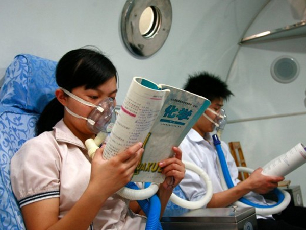 Bạn sẽ chẳng than vãn thi cử áp lực nữa nếu biết học sinh ở những quốc gia này còn phải trải qua kỳ thi khốc liệt hơn nhiều