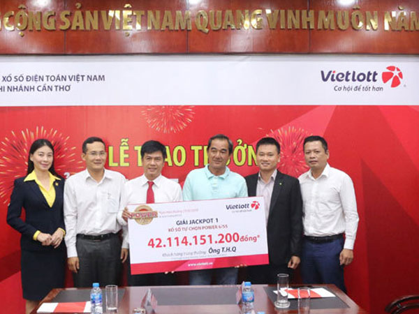 ‘Sôi sục’ chờ xổ số Jackpot tiệm cận 80 tỉ