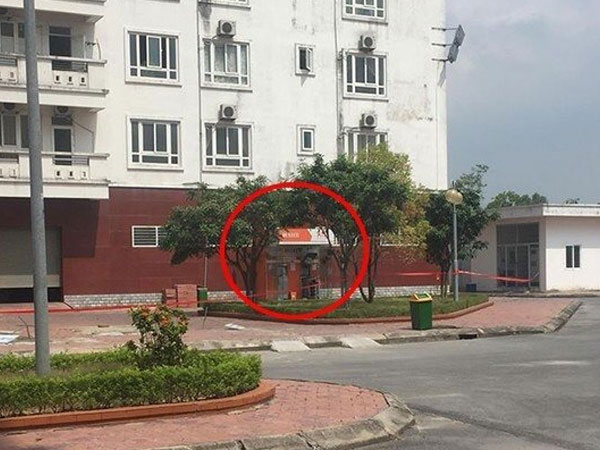 ATM bị gài 10 quả mìn, sơ tán khẩn gần 1.000 công nhân