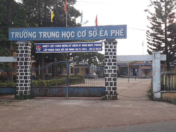 Nhận tiền 'chạy' việc, một hiệu trưởng bị khởi tố