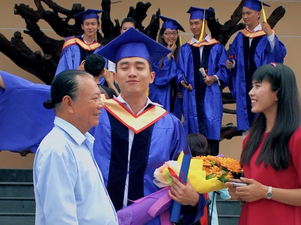 Phim Cung đường tội lỗi tập 22: Sợ mất con, ông Bảy nhất quyết không cho Quân đến làm ở tập đoàn Hải Minh