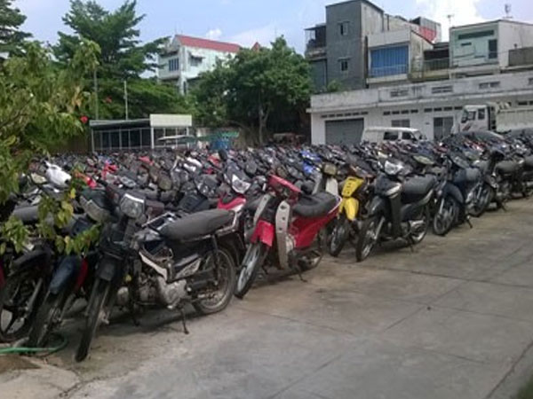 Quá tải xe máy 'vô chủ' ở TP HCM, Đồng Nai