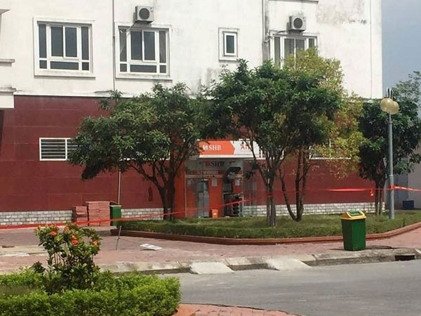 Tháo gỡ thành công 10 thỏi mìn gài tại cây ATM ở Quảng Ninh