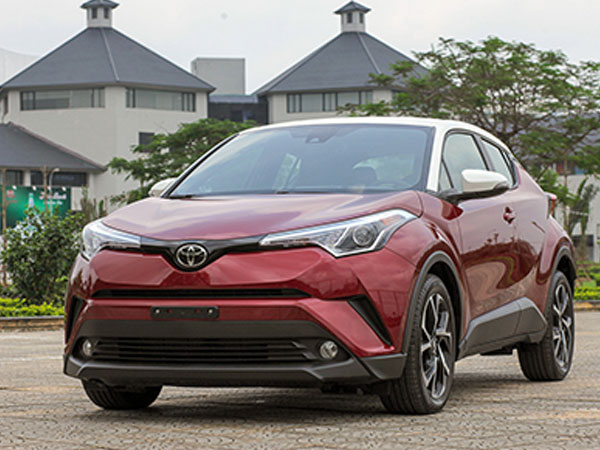 Toyota triệu hồi xe vì lỗi có thể rơi bánh