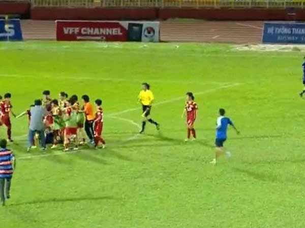 VFF ra án phạt khó hiểu về vụ ẩu đả gây chấn động của bóng đá nữ Việt Nam