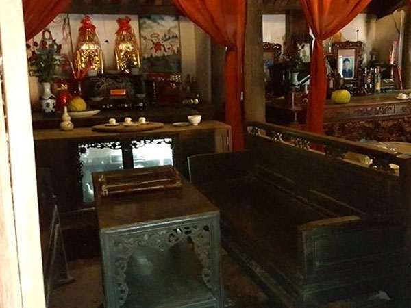 Chuyện kỳ lạ trong ngôi nhà cổ gần 400 tuổi ở Hà Nội