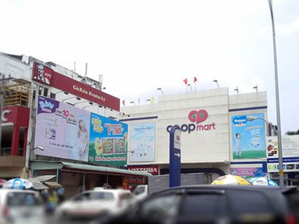 Doanh thu 2 tỉ đồng/ngày, Co.opmart Đinh Tiên Hoàng phải đóng cửa vì bị đòi mặt bằng