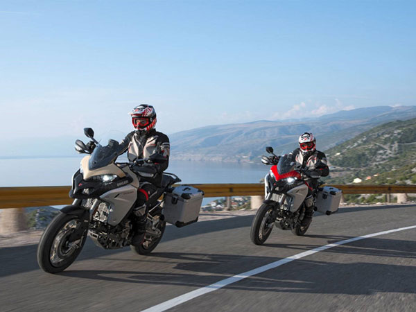 Siêu môtô địa hình sắp ra mắt từ Ducati