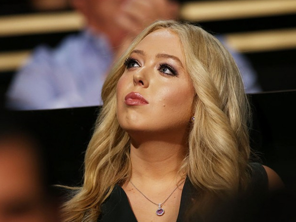 15 điều bất ngờ về cô con gái út kín tiếng của Tổng thống Trump