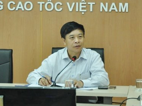 Cao tốc 34.000 tỷ chi chít ổ gà: Chủ đầu tư phân trần