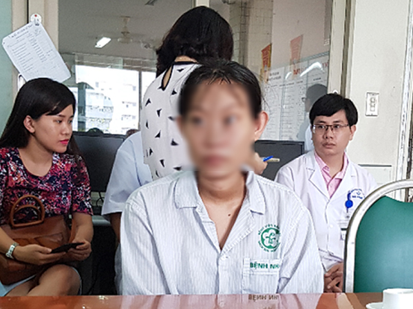 Thai phụ 18 tuổi phải đối mặt lựa chọn sinh tử 'cứu mẹ hoặc cứu con' vì... chủ quan