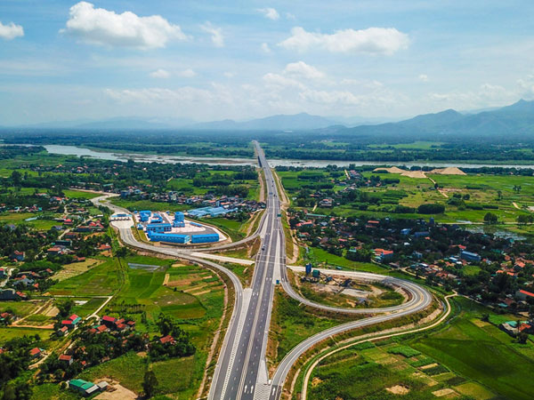 Cận cảnh gói thầu A5 thuộc cao tốc Đà Nẵng - Quảng Ngãi dính sai phạm