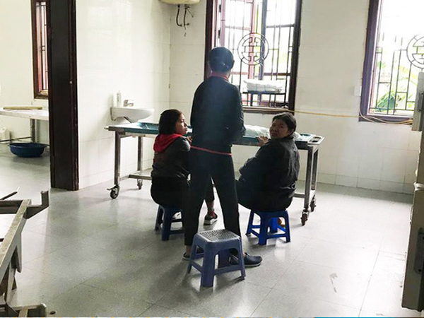 Bé trai 22 tháng tuổi tử vong sau khi truyền dịch: Truyền được 15 phút thì bệnh nhi tím tái