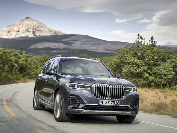 BMW X7 2019 - SUV cỡ lớn mới giá từ 73.900 USD