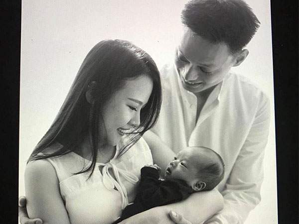 Vợ chồng Nhật Anh Trắng đã lên chức, hạnh phúc đón em bé đầu lòng