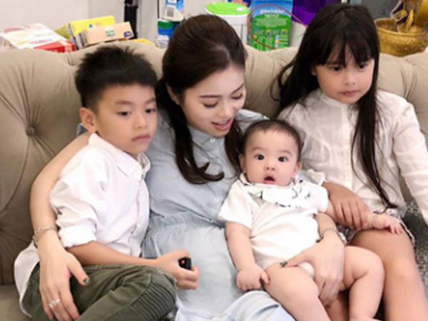 Giữa tâm bão vụ mẹ ném con ở Linh Đàm, Hằng Túi chia sẻ clip đầy ý nghĩa, nhắc các mẹ: Mỗi đứa trẻ là một phúc báo