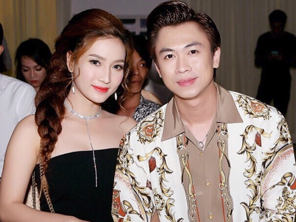 Sau 4 tháng tiết lộ làm bố đơn thân, Hồ Việt Trung bất ngờ kỉ niệm 4 năm yêu bạn gái cũ, thay lời xác nhận đã hàn gắn tình cảm