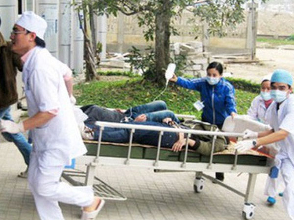 Suýt chết vì bát canh măng: BS cấm không được làm việc này nếu không may ngộ độc thực phẩm