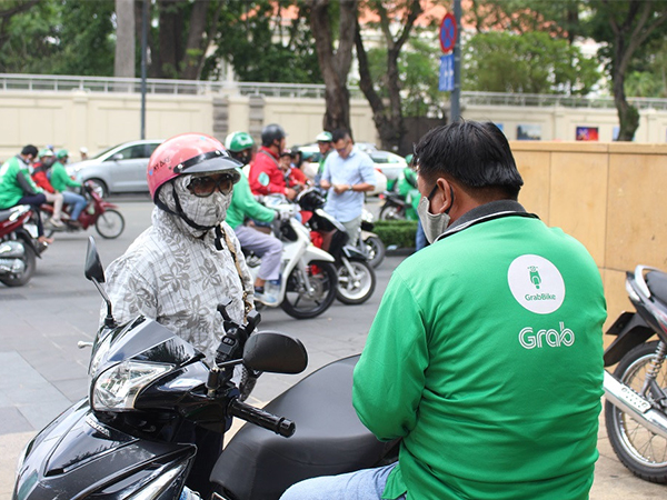 Cả triệu đồng trong tài khoản biến mất, khách tố Grab làm khó