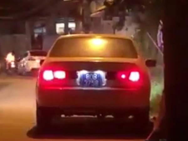 Thông tin bất ngờ về xe biển xanh 80B hụ còi, náo loạn ở quận 2