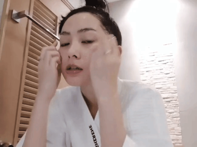 Chỉ cần thêm thứ này vào nước, thì chỉ rửa mặt thôi da cũng căng đét mịn màng