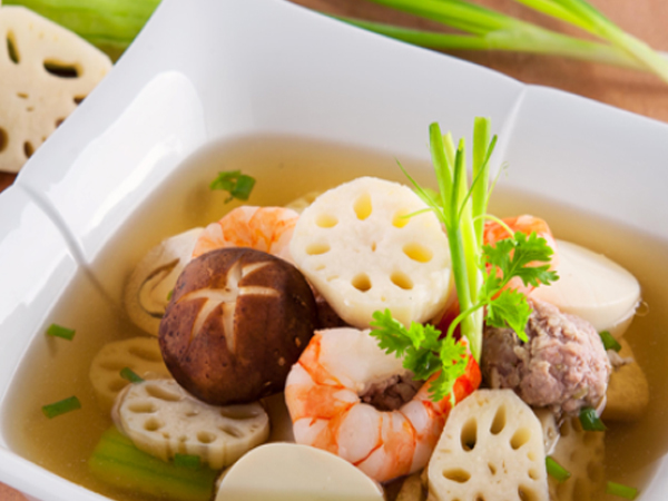 Mùa thu nhất định phải ăn ngó sen vì tốt thế này cơ mà!
