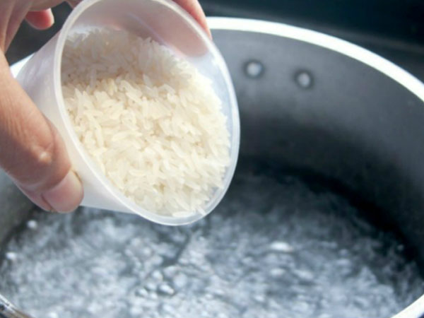 Cách nấu cơm giúp bạn giảm cân