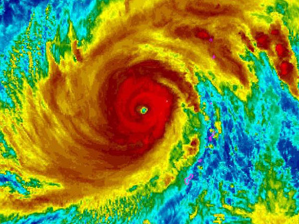 Siêu bão mạnh kinh hồn ngang ngửa Haiyan tiến về châu Á