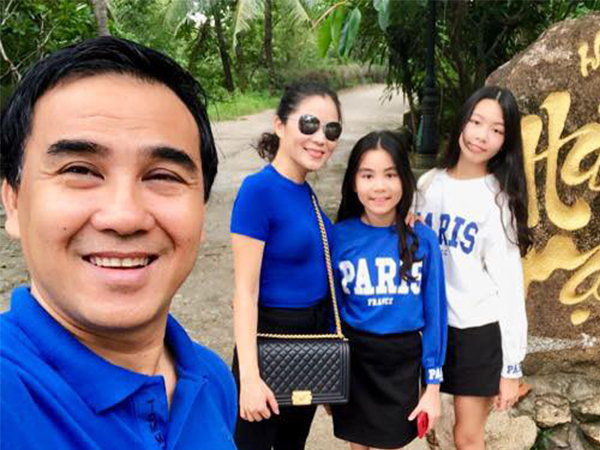 Mới ngày nào còn bụ bẫm, đáng yêu, 2 công chúa nhà Quyền Linh giờ đây đã lớn và sở hữu chiều cao vượt trội